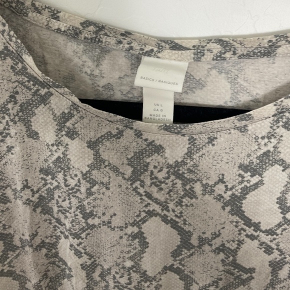 Snake Print Python Tee T Shirt Boho Bohemian Artsy Chic Hipster Modern Top - Picture 4 of 5